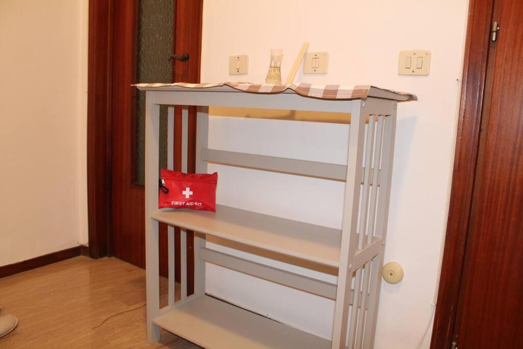 Apartmán Casa Bilocale In Centro Vicino Stazione Voghera Exteriér fotografie